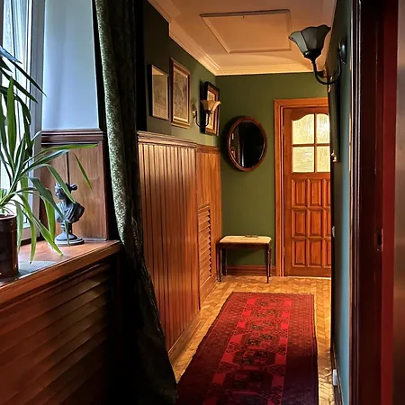 아파트 The Senator - Luxury Near The Royal Lazienki Park 바르샤바